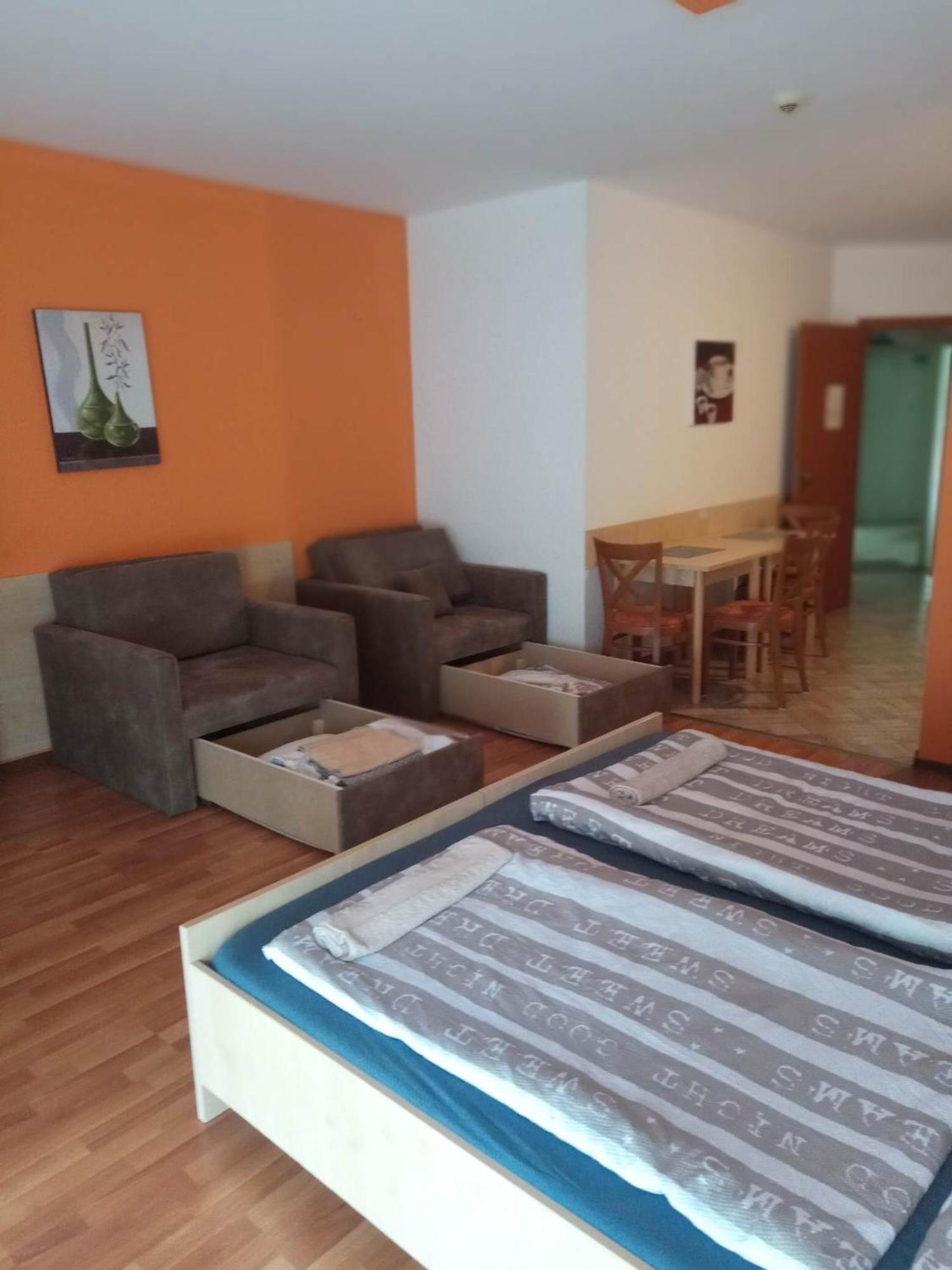 Oázis Wellness Apartman Hajdúszoboszló Zimmer foto